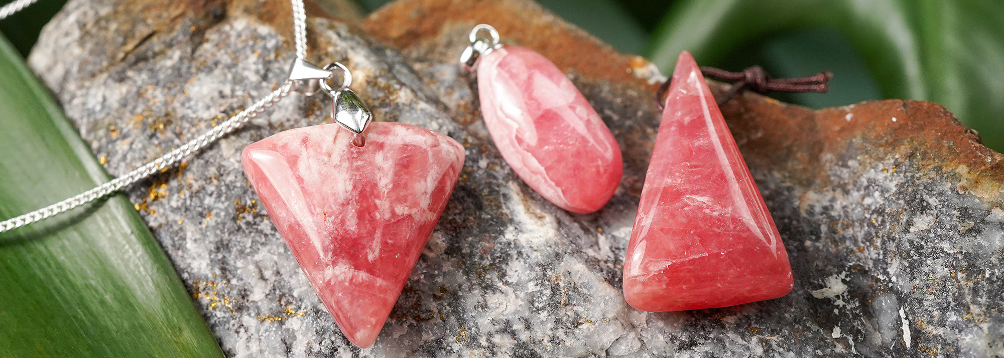 2025_11_rhodochrosit