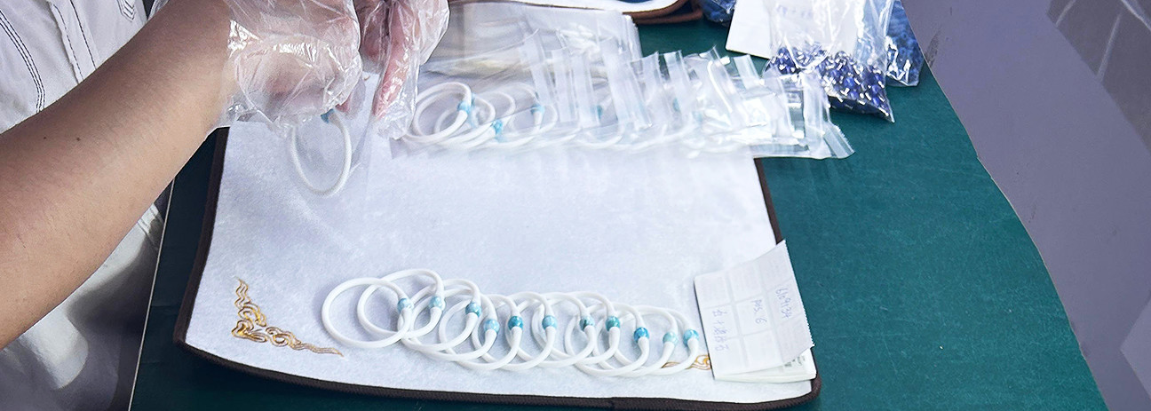 2025_11_silikonarmbaendert