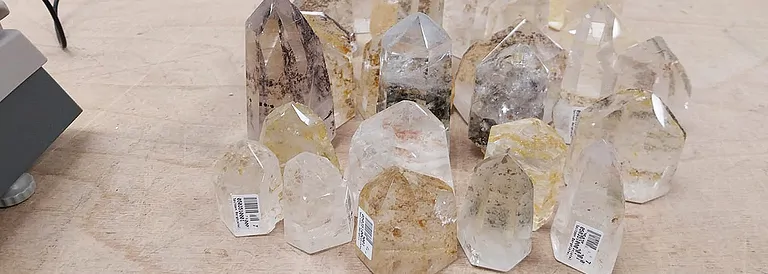 kristallspitzen_inclusenquarz