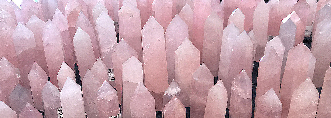rosenquarz_spitzen_poliert