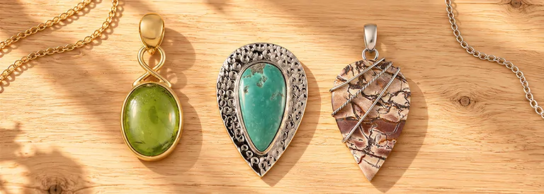 Bijoux en péridot, turquoise et jaspe