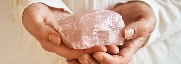 rosenquarz_hand