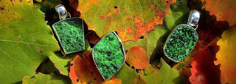 uwarowit-edelsteinschmuck-grosshandel