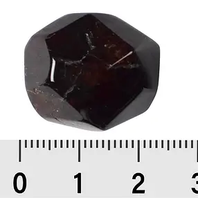 Pietra burattata granata (cristalli levigati), 2,0 - 2,8 cm (XL) | Marco Schreier