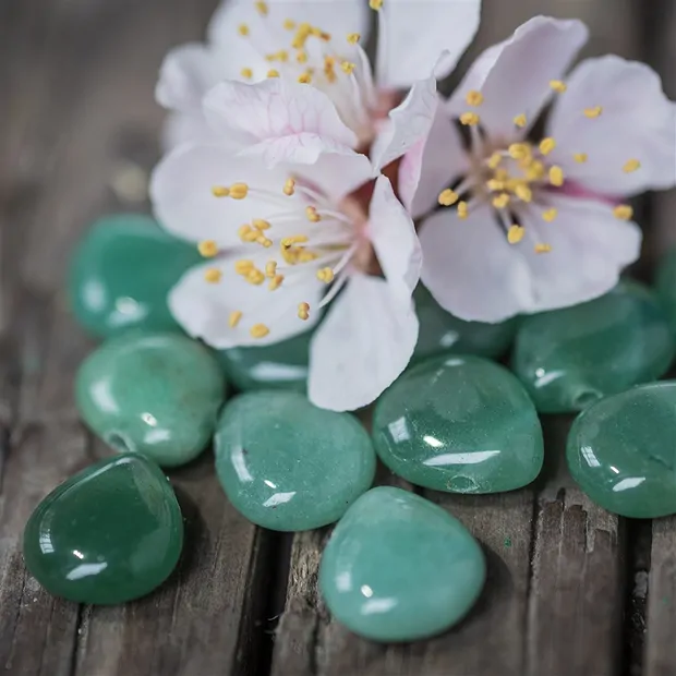 Trommelstein Aventurin gebohrt | Großhändler Edelsteine, Heilsteine & Schmuck