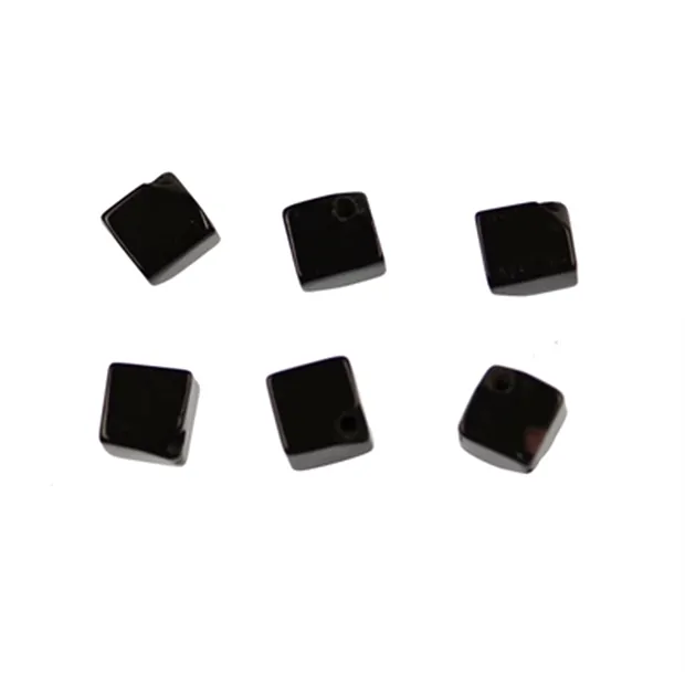 Cube Onyx (naturel) percé en diagonale, 10mm | Marco Schreier