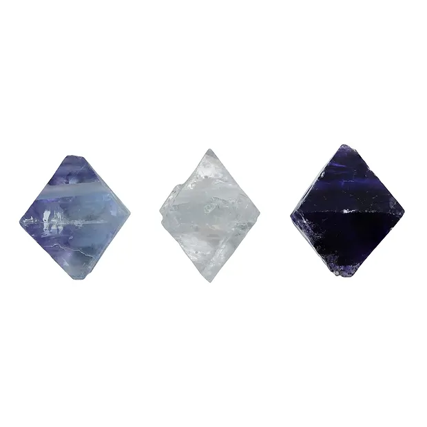 Fluorite ottaedro spaccato forato, 2,5 cm | grossista gemme e pietre curative