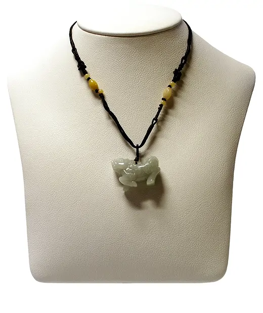 Anhänger Jade, Gerechtigkeit & Frieden, 4,0cm | Edelsteine, Heilsteine & Schmuck