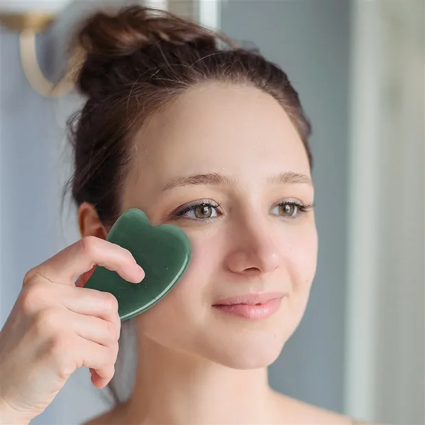 Gua Sha Aventurin (grün) | Schreier Großhändler Edelsteine, Heilsteine & Schmuck