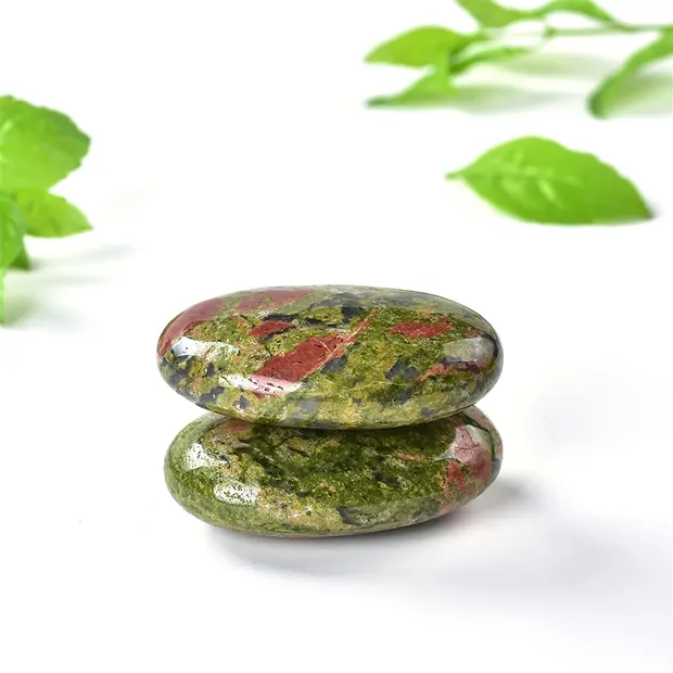 Epidoto di Zenstone (rigenerazione) | Gemme Schreier, pietre curative e gioielli