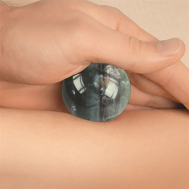 Boule de massage Fluorite, 3,8-4,5cm, dans une boîte cadeau | Marco Schreier