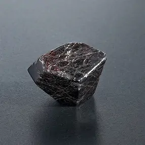 Granato di cristallo, tagliato, 2,5 - 3,0 cm | grossista gemme e pietre curative