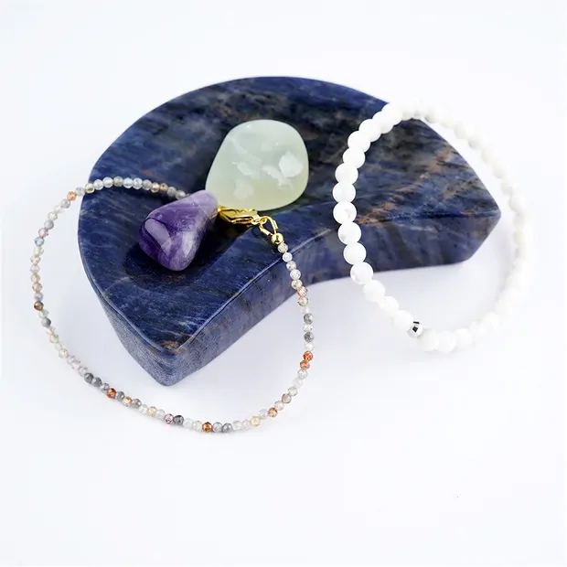 Coupe Sodalite Lune, 9cm | Pierres précieuses, pierres thérapeutiques & bijoux