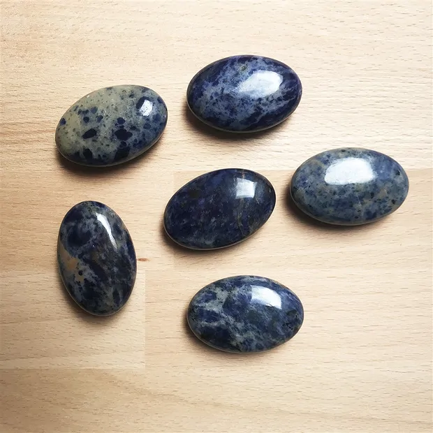 Linsenstein Sodalith | Schreier Großhändler Edelsteine, Heilsteine & Schmuck