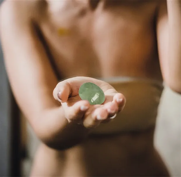 Huevo de Yoni Serpentina, 4,0 cm (mediano) | Marco Schreier