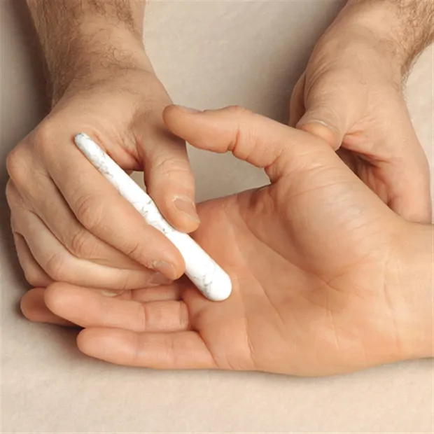 Bâton de massage Épidote | Pierres précieuses, pierres thérapeutiques & bijoux