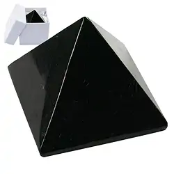 05432031000 Shungite piramidale (stab.), 09,5 - 10,0 cm, in confezione regalo | Marco Schreier