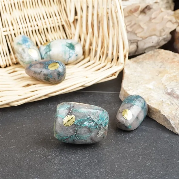 Pierres roulées Shattuckite, 3,5 - 5,0cm (35 pcs/UC) | Marco Schreier