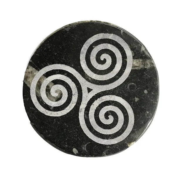 Disc Orthocera "Triskel", 10cm | minerals trade - gems, healing stones & jewelry