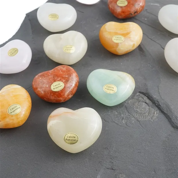 Corazones de calcita de color, 4,5 x 4,0cm (12 unid./VE) | Marco Schreier