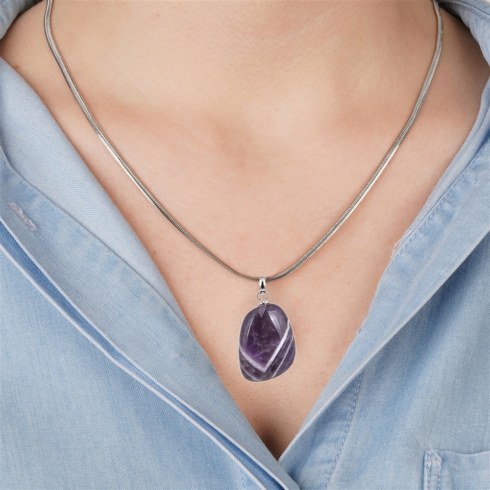 Ciondolo in ametista (chevron), piccola pietra burattata, rodiato | Marco Schreier