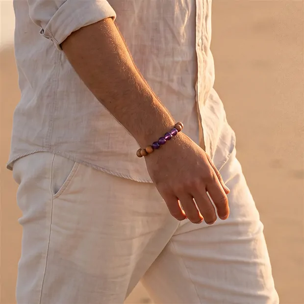Bracelet, amethyst, sandalwood, 8mm, 17cm | wholesaler gems & healing stones