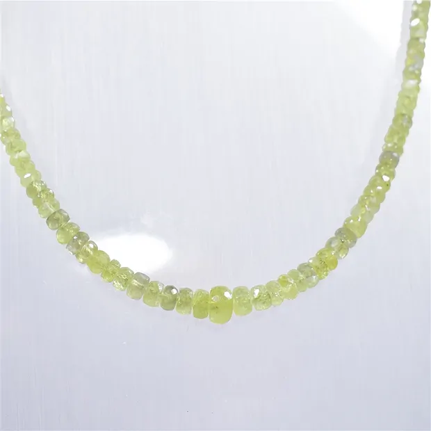 Kette Button facettiert, Chrysoberyll, 45cm, vergoldet | Marco Schreier