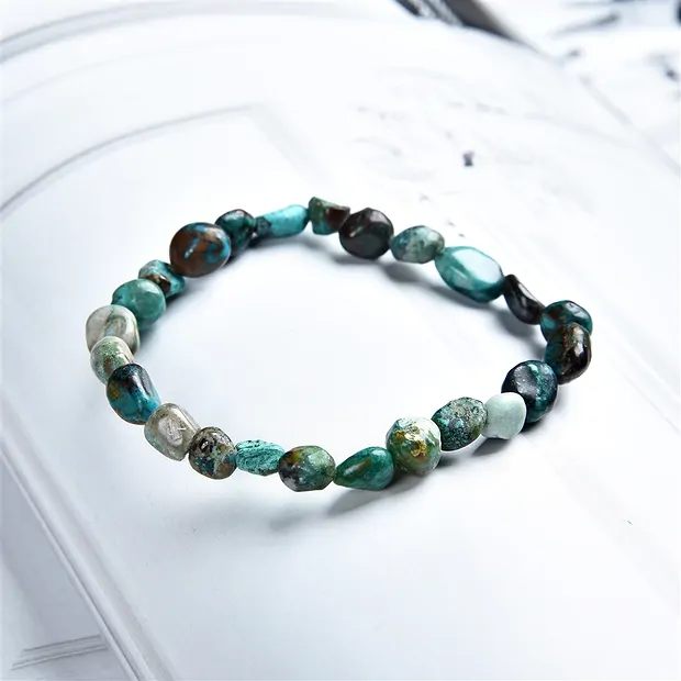 Bracelet, chrysocolla (stab.), 08-10mm nuggets | gems, healing stones & jewelry