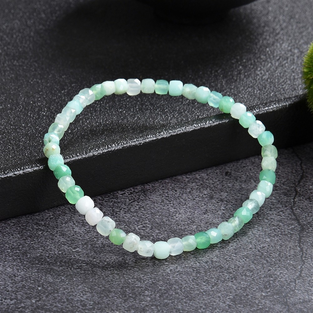 Bracelet, Chrysoprase, 04mm cube, faceted | wholesaler gems & healing stones