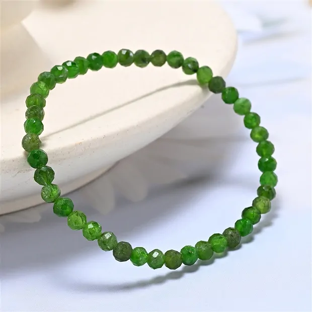 Bracelet, Chrome Diopside, 03mm beads, faceted, 14cm (short) | Marco Schreier