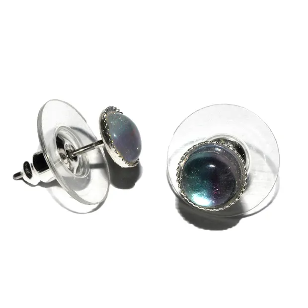 clous d'oreilles, Fluorite, métal | Marco Schreier