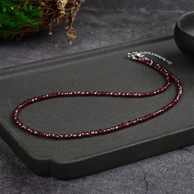 Garnet necklace, 3mm beads, faceted, rhodiniert, extension chain | Marco Schreier