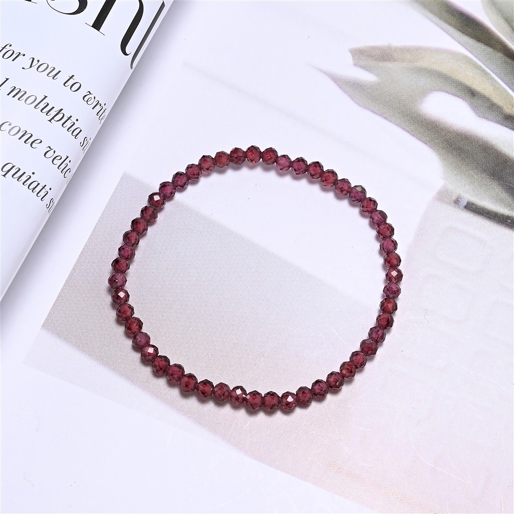 Bracelet, garnet, 03mm beads, faceted, 14cm (short) | Marco Schreier