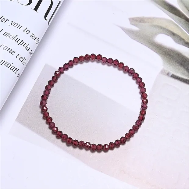 Pulsera, granate, 03mm cuentas, facetado, 14cm (corto) | Marco Schreier