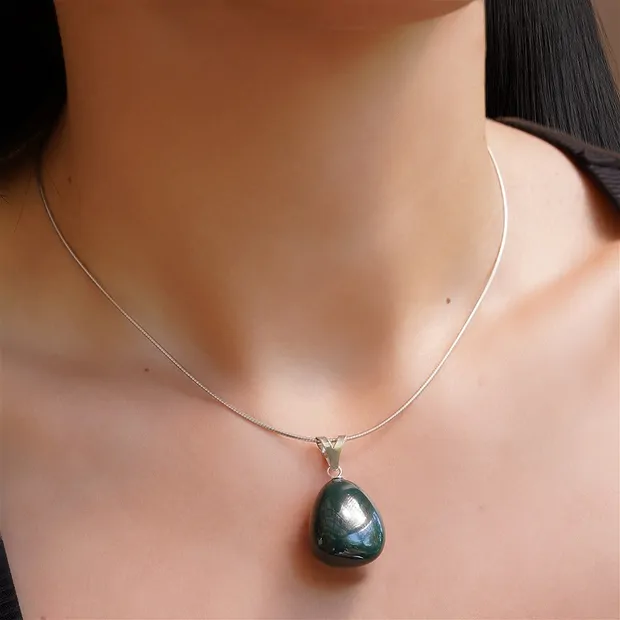 Heliotrope (Bloodstone) pendant, large, rhodiniert | Marco Schreier