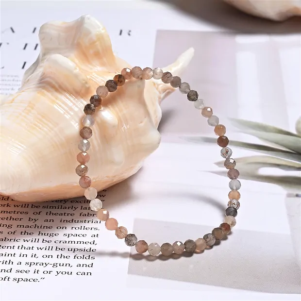 Bracelet, Moonstone (dark colored), 04mm beads, faceted | Marco Schreier