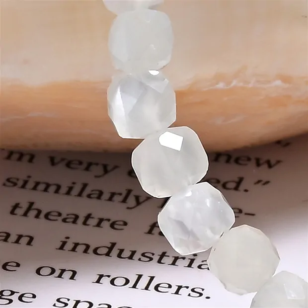 Bracelet, Moonstone (white), 04mm cube, faceted | gems, healing stones & jewelry