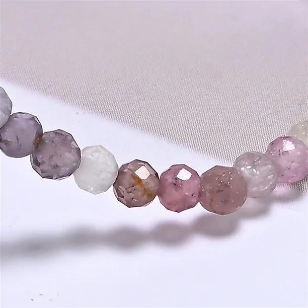 Pulsera, Espinela (de color), cuentas de 03mm, facetada, 14cm (corta) | Marco Schreier