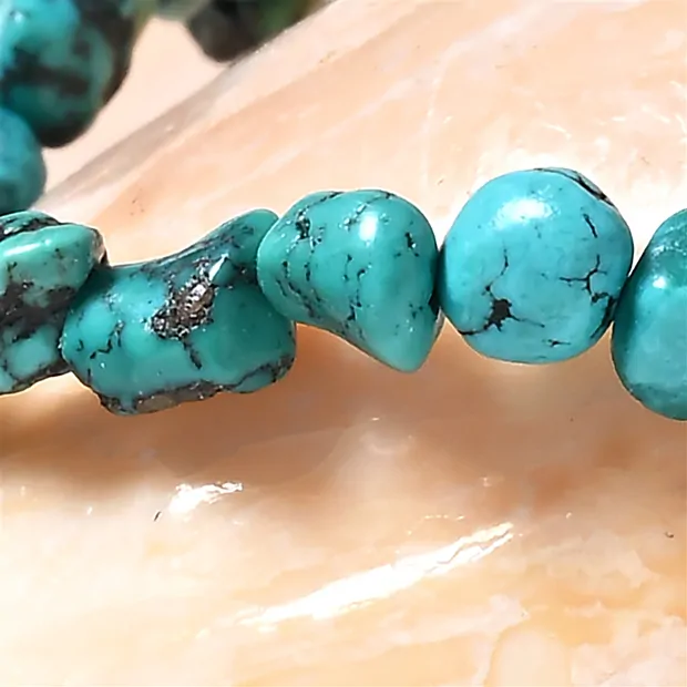 Turquoise bracelet (stab.), 5 x 7mm nuggets | wholesaler gems & healing stones