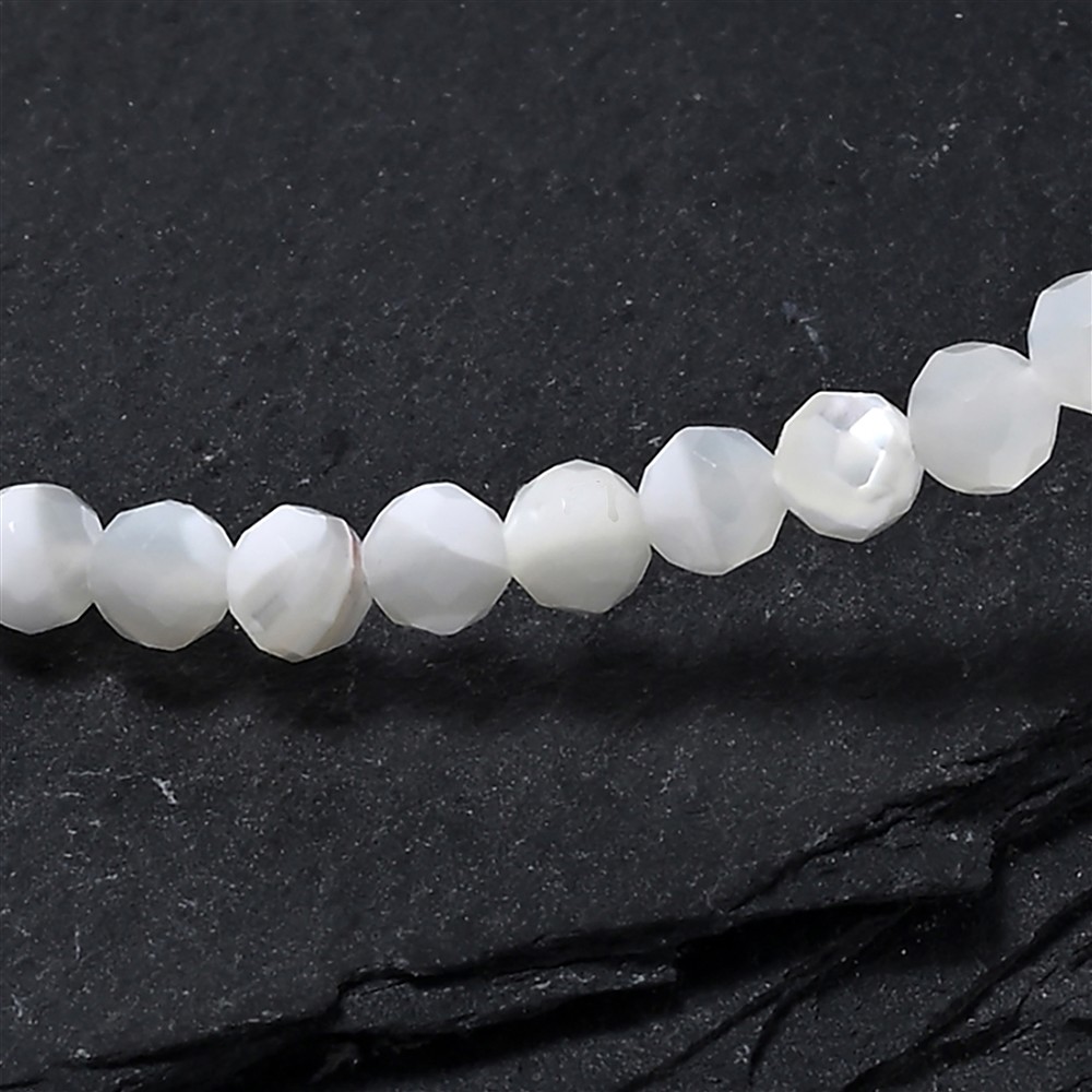 Bracelet, nacre (claire), 03mm boules, facettées, 19cm | Marco Schreier