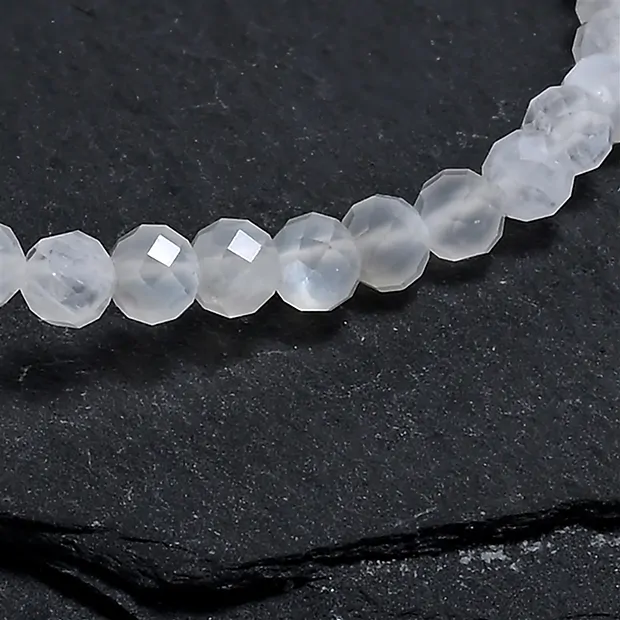 Pulsera, labradorita (blanca), cuentas de 03mm, facetadas, 19cm | Marco Schreier