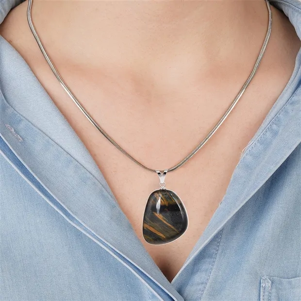 Pendentif Oeil-de-faucon, Pierre roulée grande, rhodié | Marco Schreier