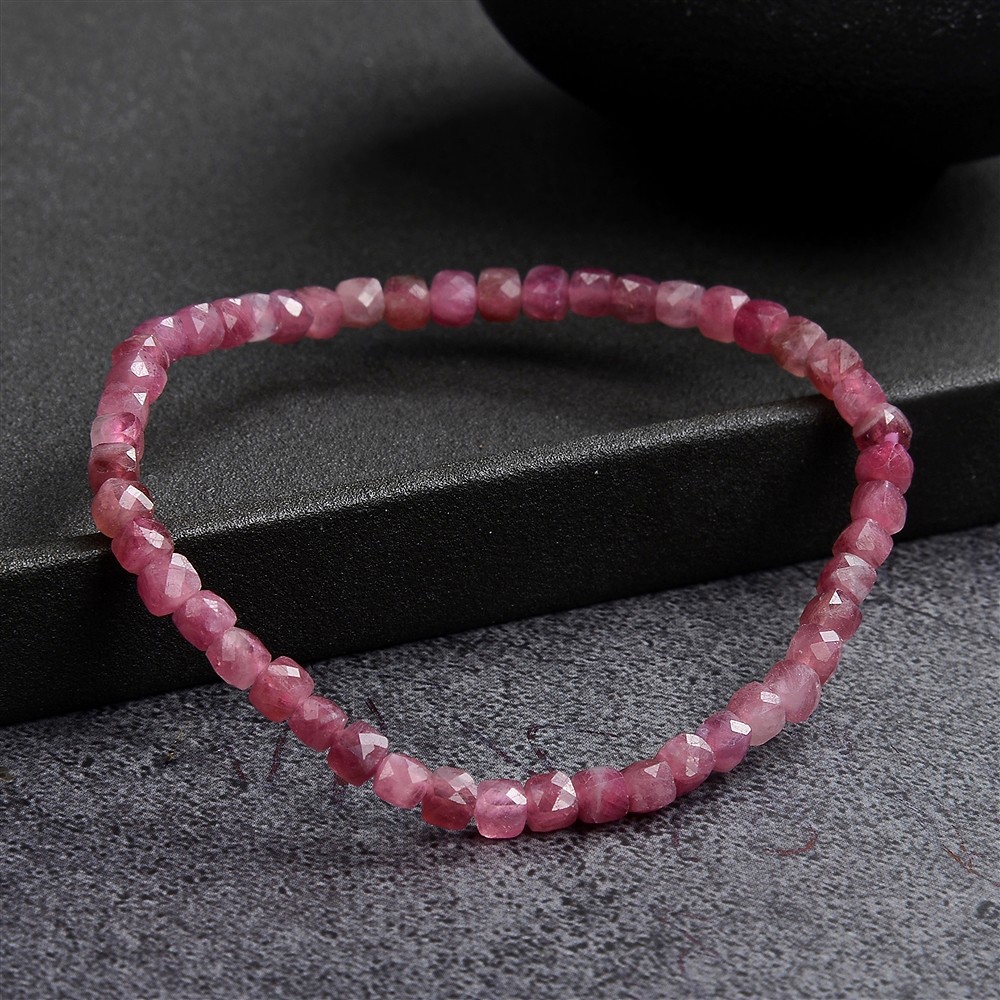 Bracelet, tourmaline (rose), 04mm cube, facetté | Marco Schreier
