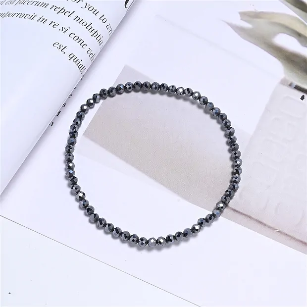 Armband, Silizium (synt.), 03mm Kugeln, facettiert, 19cm | Marco Schreier