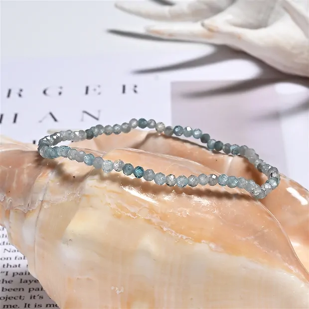 Bracelet, Zircon (blue, heated), 03mm beads, faceted | Marco Schreier
