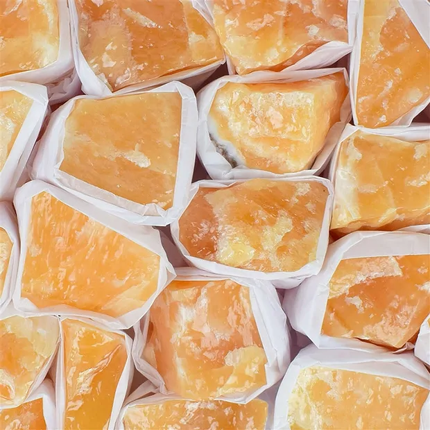 Calcite (orange) rough stones, 03.5 - 04.5cm (4kg/ PU) | Marco Schreier