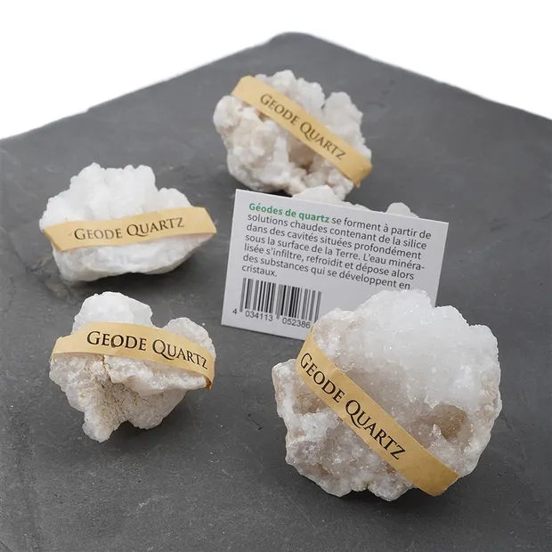 Mini flat quartz geodes, 3.5 - 4.5 cm (12 - 15 pcs./ PU) | Marco Schreier