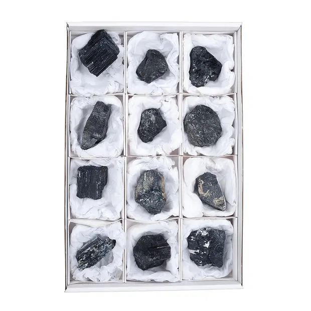 Tourmaline (black) rough stones B, 05 - 08cm (12 pcs./ PU) | Marco Schreier