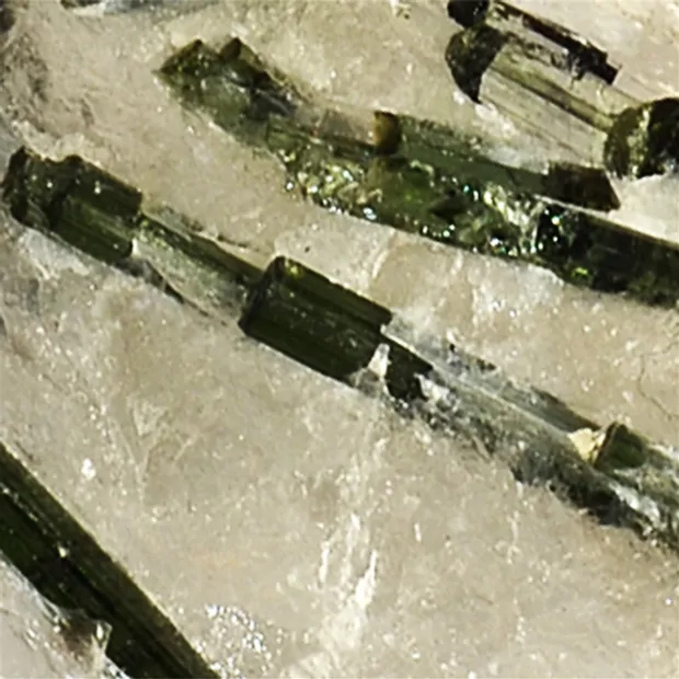 Touffe Verdelit (tourmaline verte), 4,0 - 5,0cm | Marco Schreier