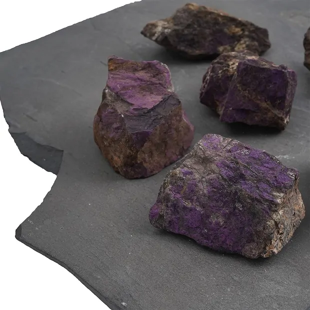 Pierres brutes Purpurite, 05,5 - 07,5cm (12 pcs/UV) | Marco Schreier